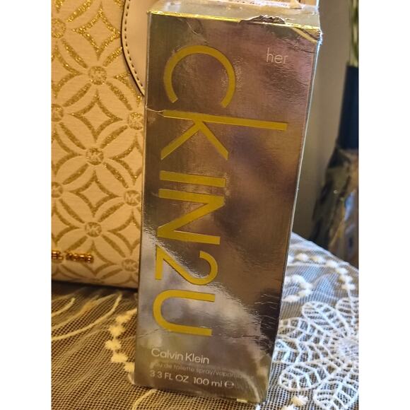 Designer Bundle – NWT Michael Kors Tote, 18K Gold Pearl Necklace, Sealed CK Perf - Picture 6 of 9